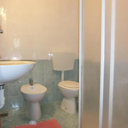 Comfy Flat With Terrace Next To The Beach-beahost Διαμέρισμα Μπιμπιόνε