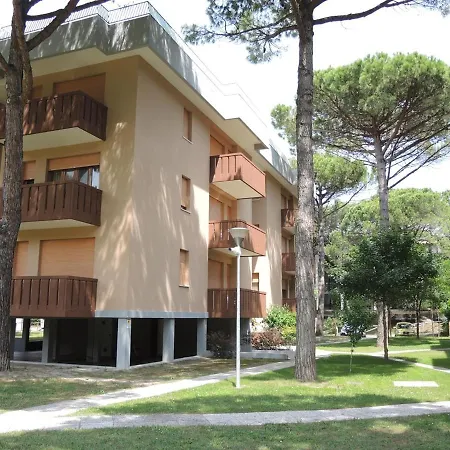 Comfy Flat With Terrace Next To The Beach-beahost Διαμέρισμα *