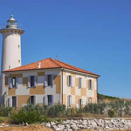 Διαμέρισμα Comfy Flat With Terrace Next To The Beach-beahost